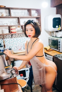 【Loozy】BootyQueen - Vinyl Aprons [145P+5V-2.72GB]